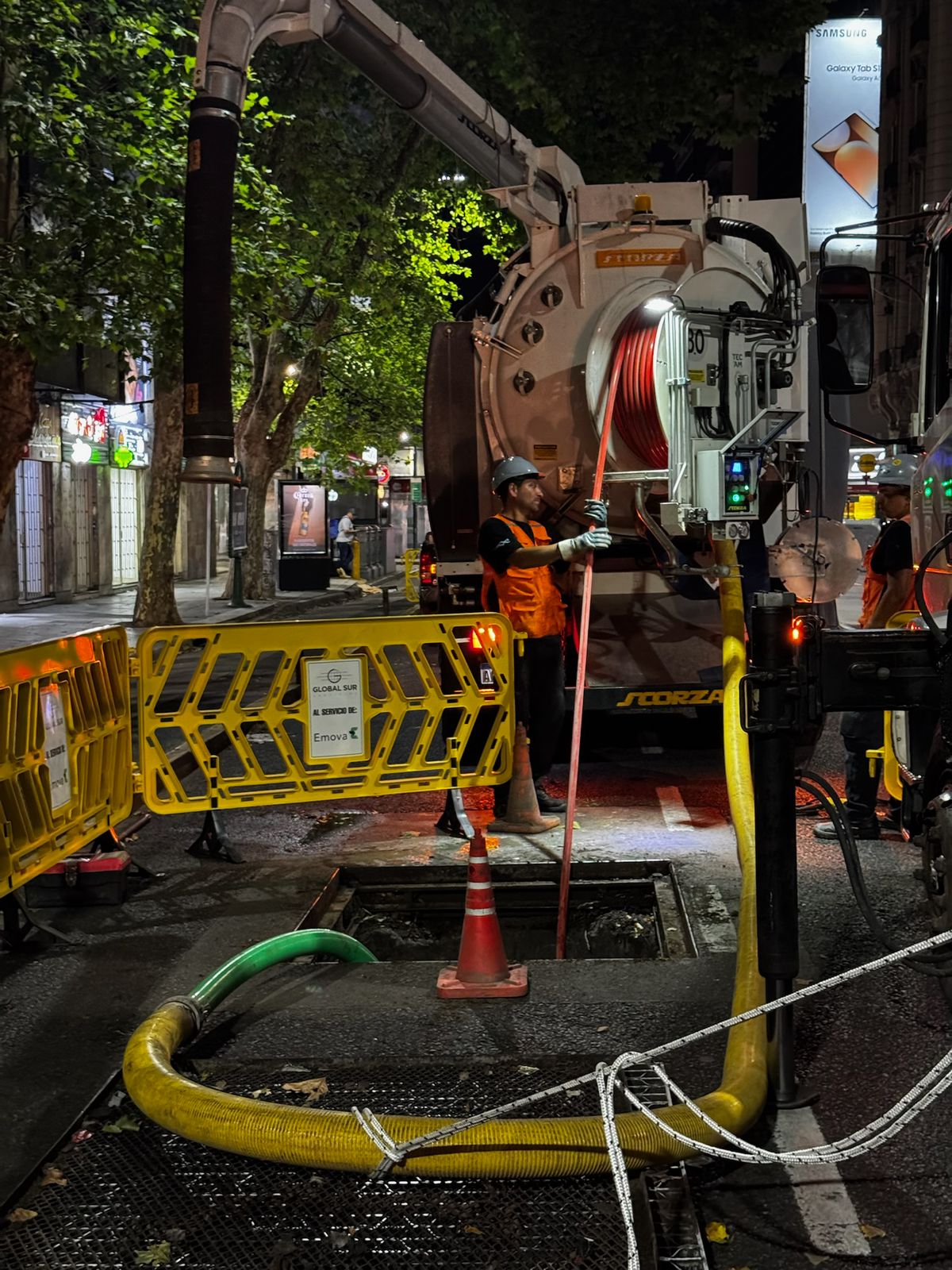 Empresa con Servicios de Camiones Vectores 3 WhatsApp Image 2026 04 09 at 16.22.11